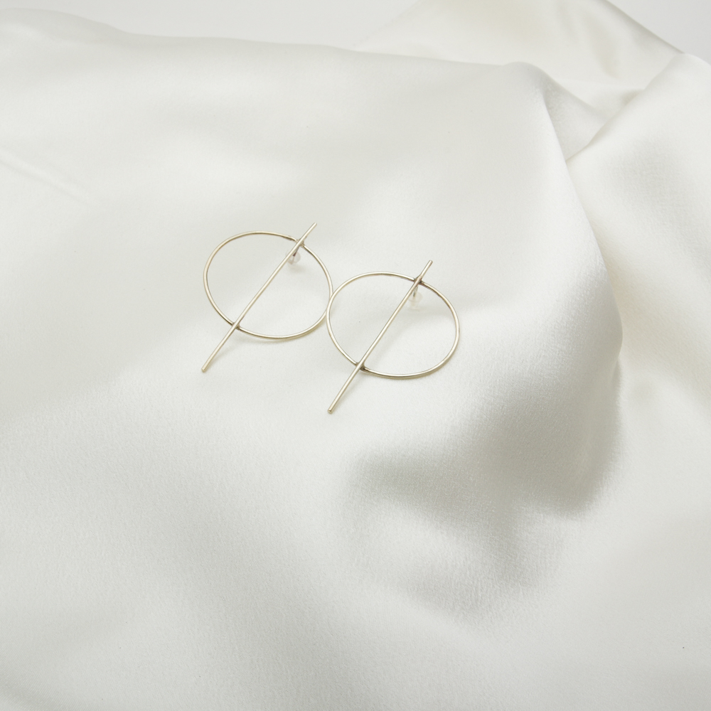 11 Σκουλαρίκια “Φ» Φολέγανδρος από τη σειρά GEOMETRIC 6 11 Σκουλαρίκια “Φ» Φολέγανδρος από τη σειρά GEOMETRIC 6