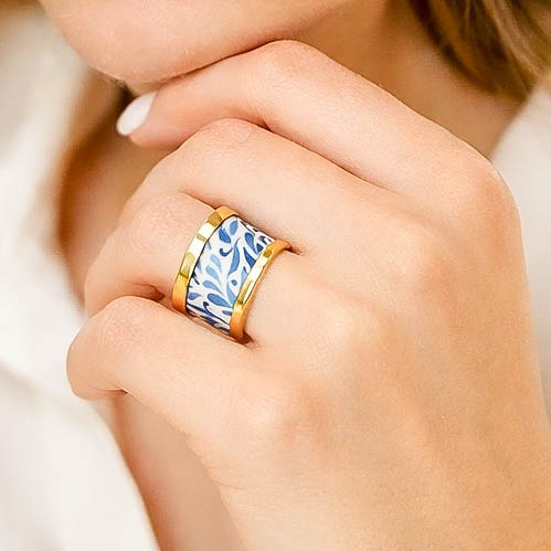 coloring-abstract-blue-hand.jpg coloring-abstract-blue-hand.jpg